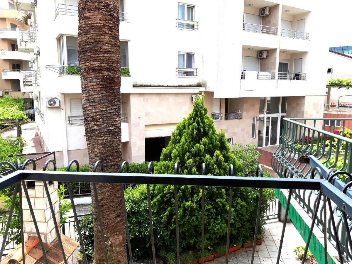 Centar Milena Apartmani ブドヴァ エクステリア 写真